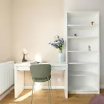Spacious In With Desks And Parking By Renters Apartmán Poznaň